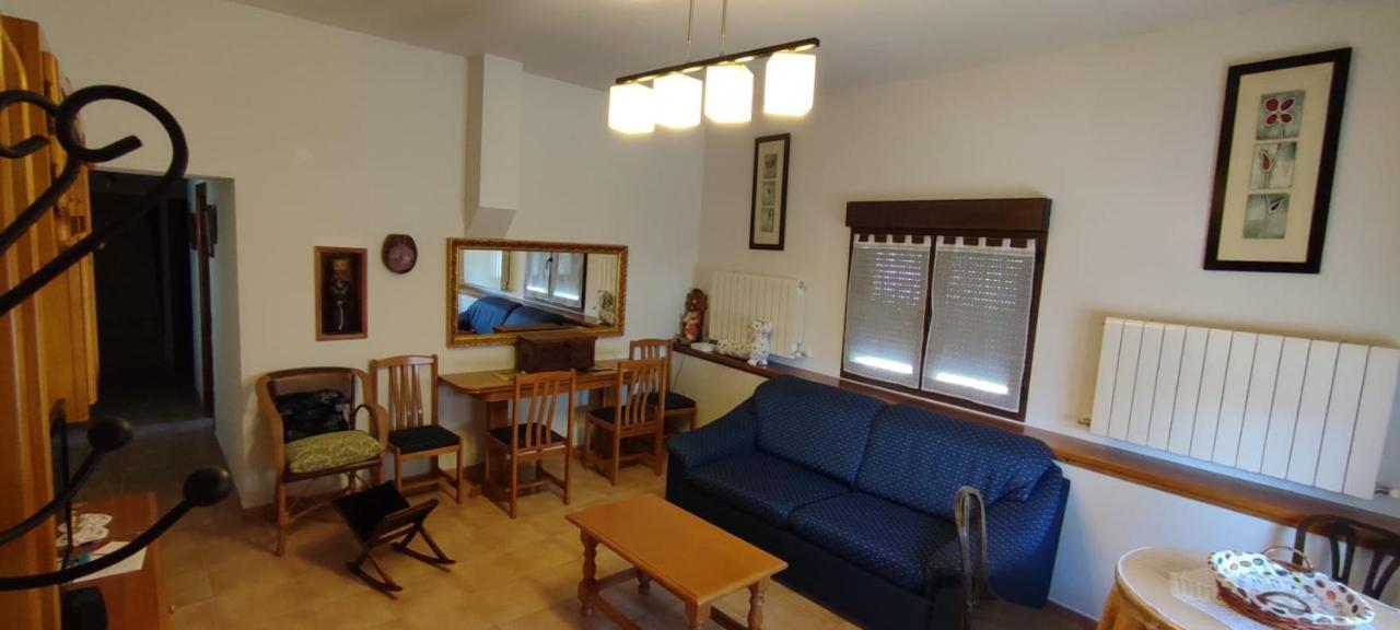 Casa De Los Abuelos Ortigosa del Monte Exteriör bild